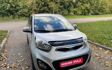 KIA Picanto II, 2011 год, 590 000 рублей, 6 фотография
