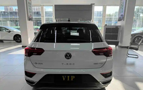 Volkswagen T-Roc I, 2022 год, 1 597 777 рублей, 10 фотография