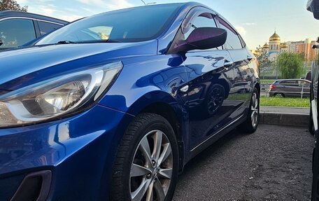 Hyundai Solaris II рестайлинг, 2011 год, 870 000 рублей, 15 фотография