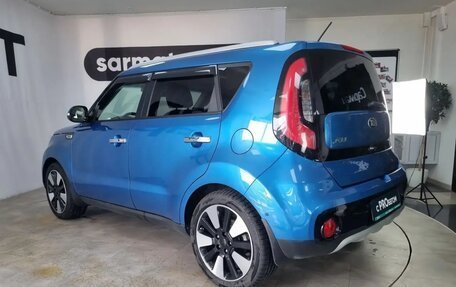KIA Soul II рестайлинг, 2018 год, 1 300 000 рублей, 3 фотография