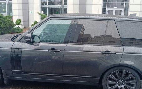 Land Rover Range Rover IV рестайлинг, 2017 год, 4 200 000 рублей, 3 фотография