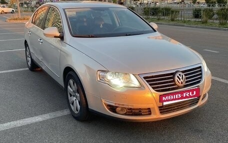 Volkswagen Passat B6, 2010 год, 730 000 рублей, 2 фотография