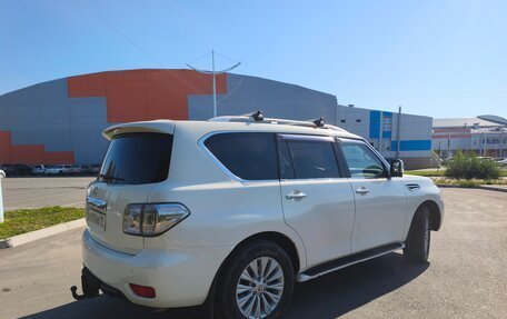 Nissan Patrol, 2011 год, 2 000 000 рублей, 2 фотография