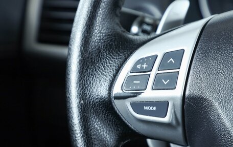 Mitsubishi Outlander III рестайлинг 3, 2011 год, 1 439 000 рублей, 13 фотография