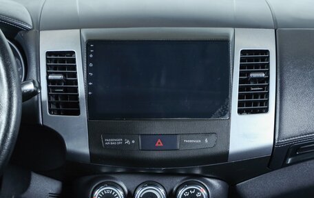Mitsubishi Outlander III рестайлинг 3, 2011 год, 1 439 000 рублей, 11 фотография