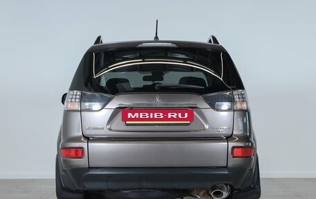 Mitsubishi Outlander III рестайлинг 3, 2011 год, 1 439 000 рублей, 6 фотография