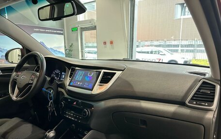 Hyundai Tucson III, 2016 год, 1 820 000 рублей, 10 фотография