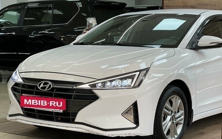 Hyundai Elantra VI рестайлинг, 2020 год, 1 690 000 рублей, 3 фотография