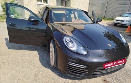 Porsche Panamera II рестайлинг, 2011 год, 2 300 000 рублей, 2 фотография