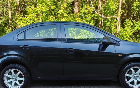 Chevrolet Aveo III, 2014 год, 550 000 рублей, 4 фотография