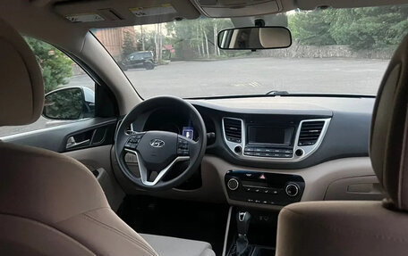 Hyundai Tucson III, 2018 год, 1 950 000 рублей, 13 фотография