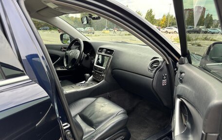 Lexus IS II рестайлинг 2, 2008 год, 1 650 000 рублей, 28 фотография