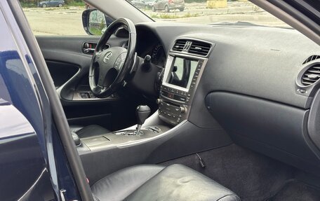 Lexus IS II рестайлинг 2, 2008 год, 1 650 000 рублей, 27 фотография