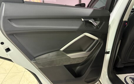 Audi Q3, 2020 год, 2 800 000 рублей, 34 фотография