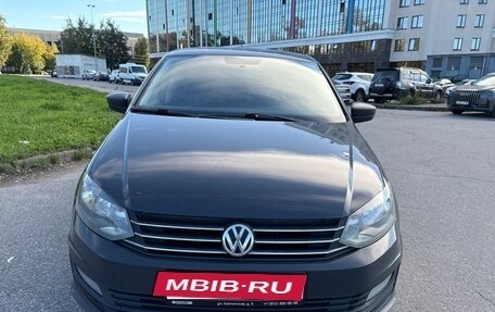 Volkswagen Polo VI (EU Market), 2016 год, 795 000 рублей, 3 фотография