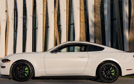 Ford Mustang VI рестайлинг, 2019 год, 4 000 000 рублей, 9 фотография