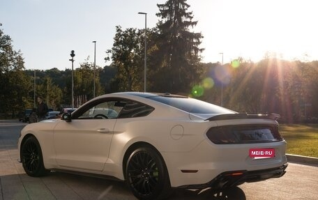 Ford Mustang VI рестайлинг, 2019 год, 4 000 000 рублей, 3 фотография