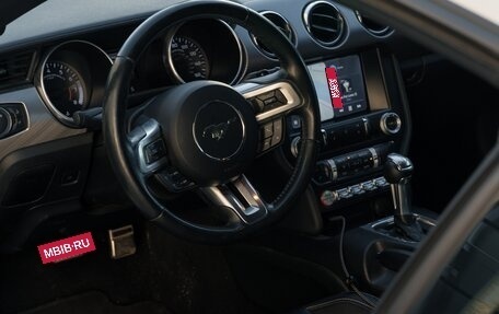 Ford Mustang VI рестайлинг, 2019 год, 4 000 000 рублей, 18 фотография