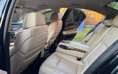 BMW 7 серия, 2012 год, 1 600 000 рублей, 5 фотография