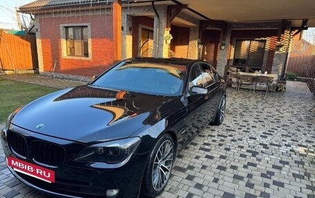 BMW 7 серия, 2012 год, 1 600 000 рублей, 26 фотография