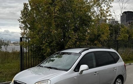 KIA Carens III (RP), 2007 год, 370 000 рублей, 3 фотография