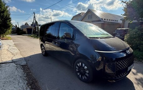 Hyundai Staria, 2024 год, 6 990 000 рублей, 2 фотография