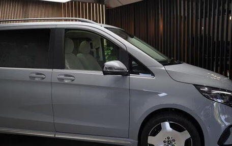 Mercedes-Benz V-Класс, 2026 год, 12 850 000 рублей, 5 фотография