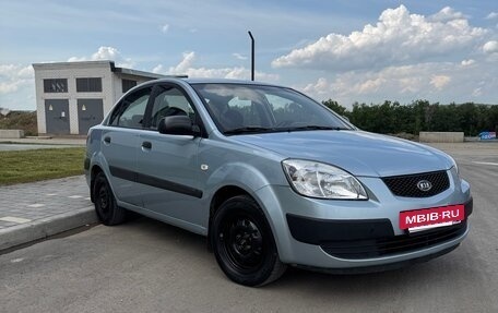 KIA Rio II, 2006 год, 370 000 рублей, 2 фотография