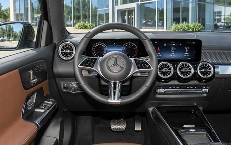 Mercedes-Benz GLB, 2026 год, 3 150 000 рублей, 4 фотография