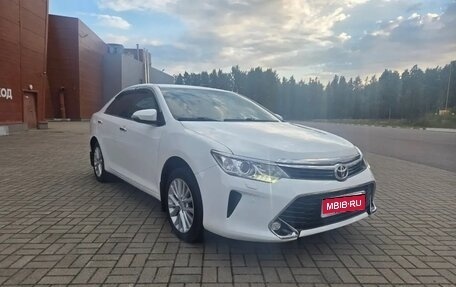 Toyota Camry, 2014 год, 1 600 000 рублей, 1 фотография