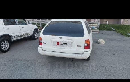 Toyota Corolla, 2000 год, 160 000 рублей, 2 фотография