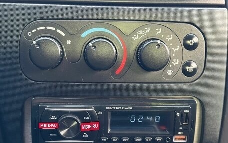 Dodge Intrepid II, 2002 год, 209 000 рублей, 11 фотография
