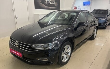 Volkswagen Passat B8 рестайлинг, 2020 год, 2 949 000 рублей, 1 фотография
