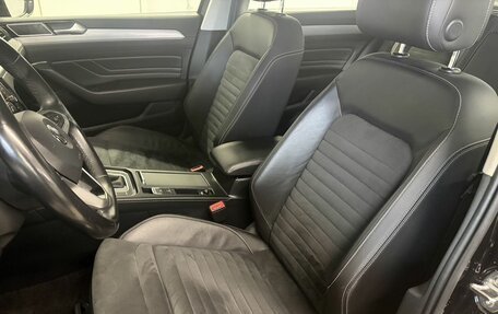 Volkswagen Passat B8 рестайлинг, 2020 год, 2 949 000 рублей, 10 фотография