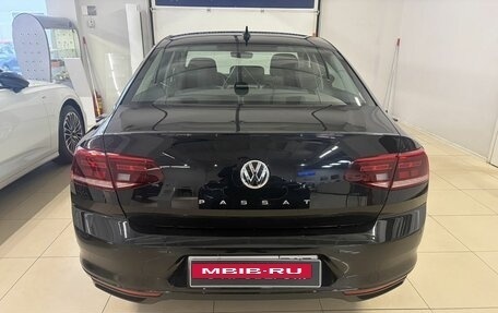 Volkswagen Passat B8 рестайлинг, 2020 год, 2 949 000 рублей, 5 фотография