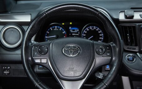 Toyota RAV4, 2019 год, 2 700 000 рублей, 14 фотография