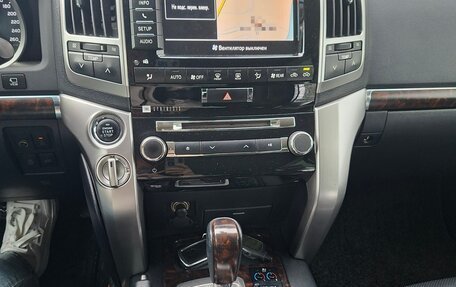 Toyota Land Cruiser 200, 2012 год, 3 790 000 рублей, 9 фотография