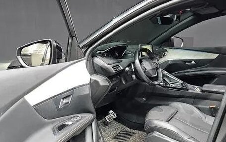 Peugeot 3008 II, 2022 год, 2 355 000 рублей, 7 фотография