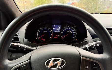 Hyundai Solaris II рестайлинг, 2016 год, 870 000 рублей, 7 фотография
