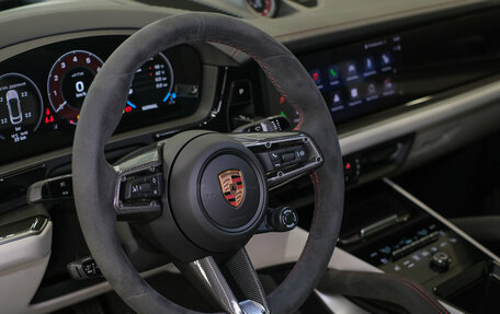 Porsche Cayenne III, 2025 год, 25 990 000 рублей, 22 фотография