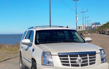 Cadillac Escalade III, 2008 год, 1 350 000 рублей, 2 фотография