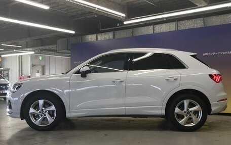Audi Q3, 2022 год, 2 200 000 рублей, 4 фотография