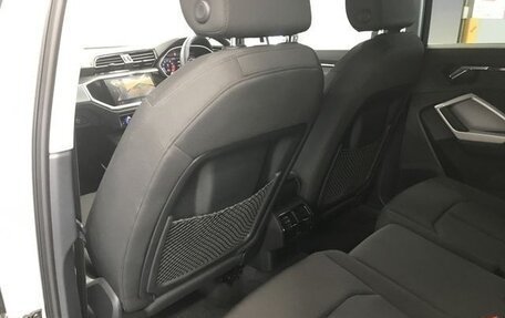 Audi Q3, 2022 год, 2 200 000 рублей, 15 фотография