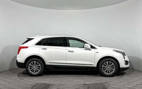 Cadillac XT5 I рестайлинг, 2017 год, 2 450 000 рублей, 4 фотография