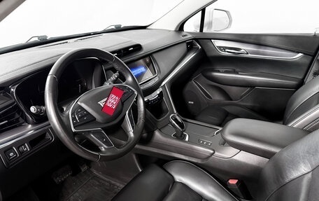 Cadillac XT5 I рестайлинг, 2017 год, 2 450 000 рублей, 9 фотография