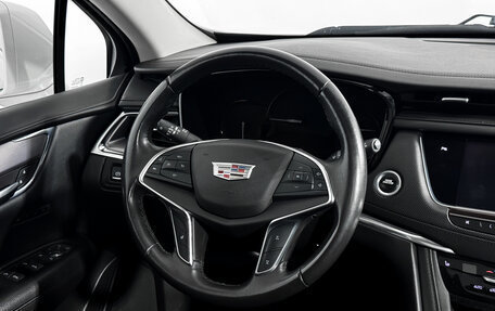 Cadillac XT5 I рестайлинг, 2017 год, 2 450 000 рублей, 17 фотография