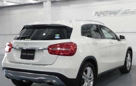 Mercedes-Benz GLA, 2015 год, 1 500 000 рублей, 4 фотография