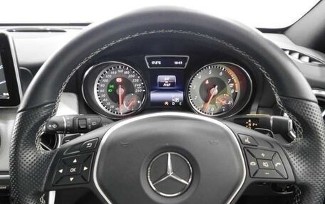 Mercedes-Benz GLA, 2015 год, 1 500 000 рублей, 6 фотография