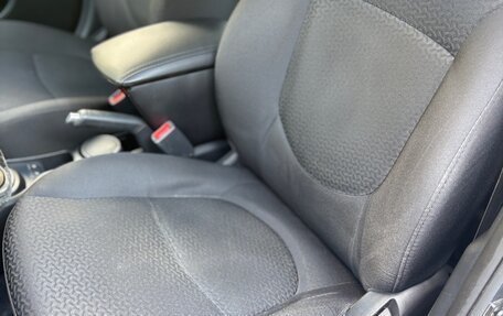 KIA Rio III рестайлинг, 2015 год, 935 000 рублей, 10 фотография