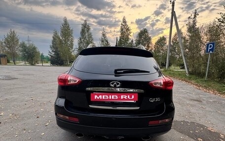 Infiniti QX50 I рестайлинг, 2015 год, 2 050 000 рублей, 5 фотография
